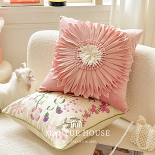 蔓越家 ins公主房法式样板间抱枕靠垫绣花腰枕床头靠背靠枕套含芯
