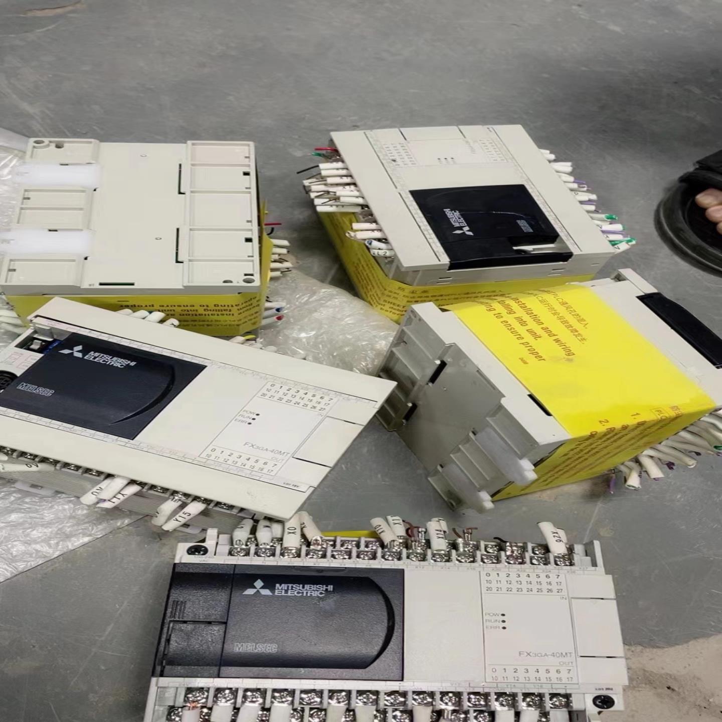 fx3ga-40mt三菱plc fx3u-4da-adp(雅子机械）