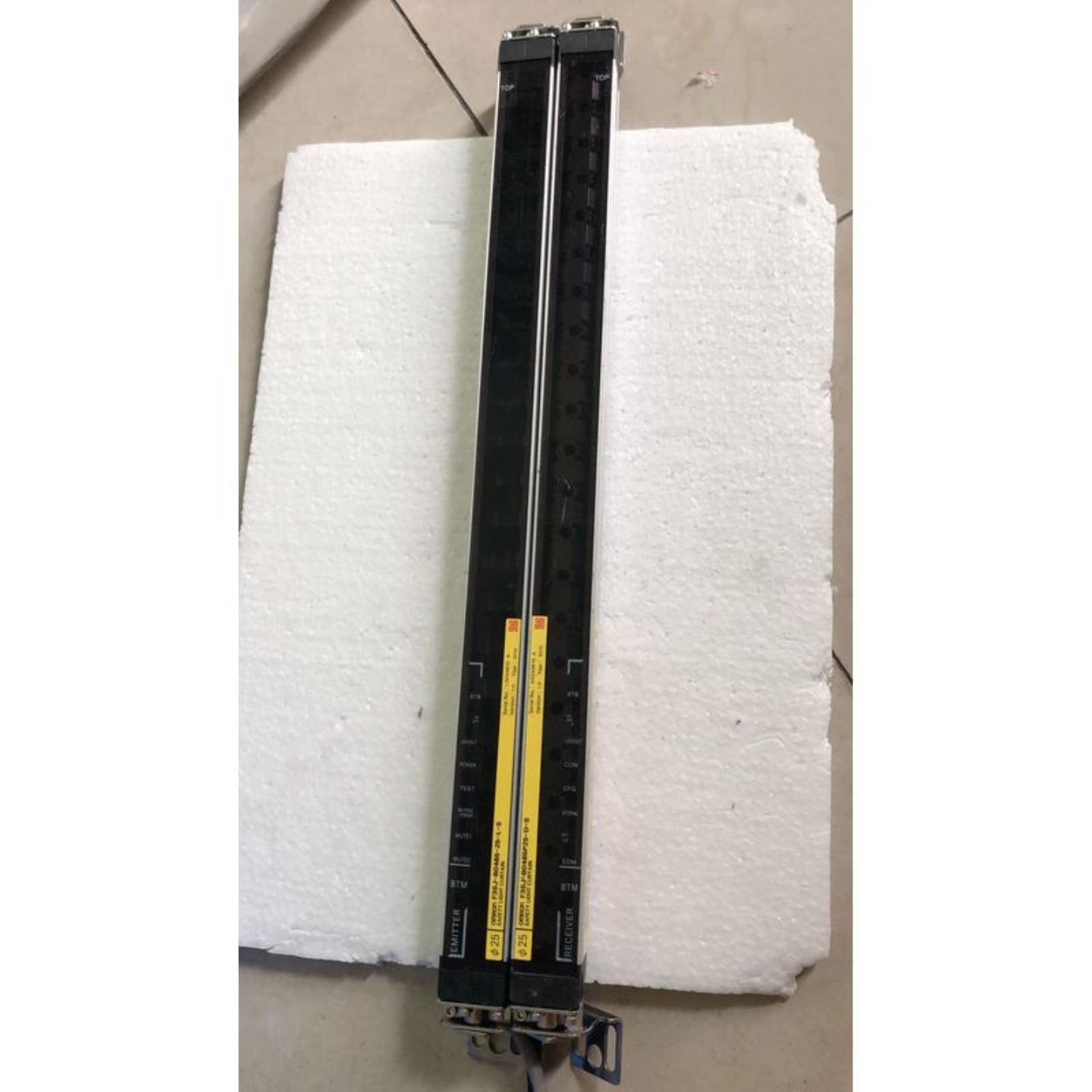 F3SJ-B0465-25-L-S 和 F3SJ-B0465P25-D-S (雅子机械）