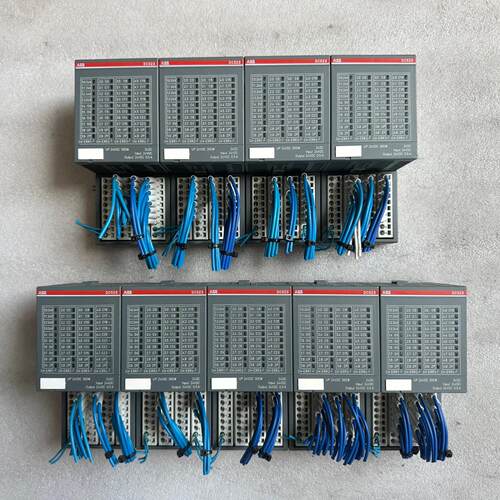{雅致商行}ABB  PLC模块 DC523 B7
