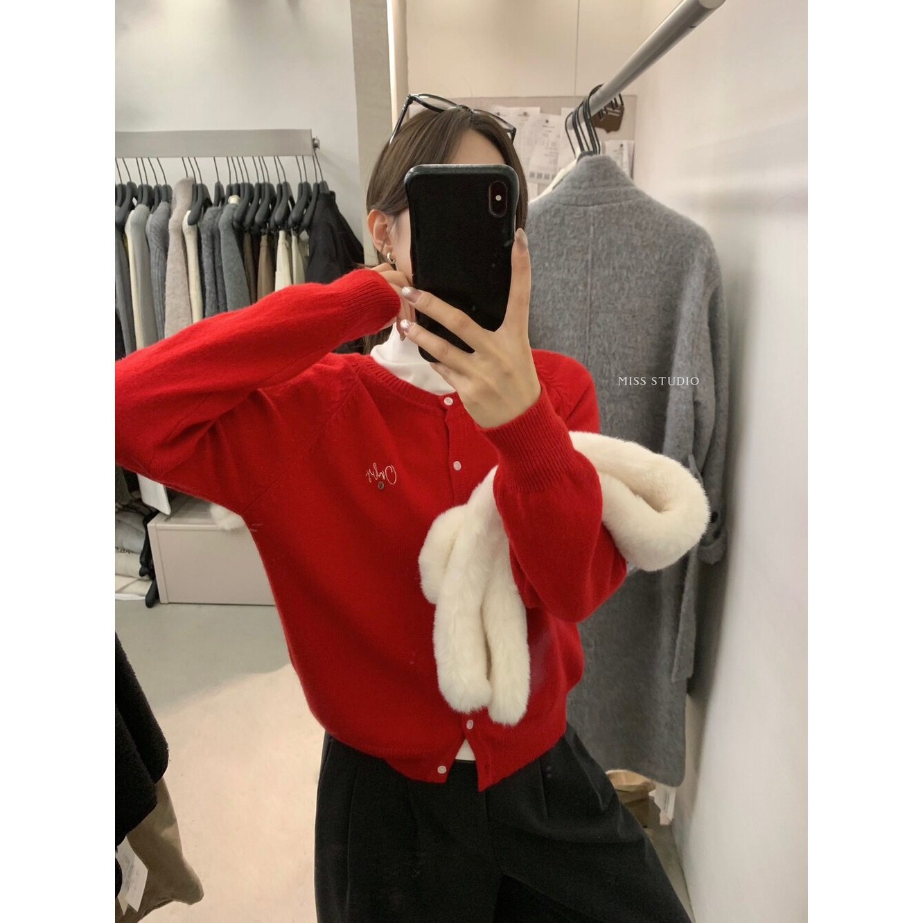 【MISS密思家】色系亮眼系列”小字母刺绣羊毛开衫保暖毛衣2278