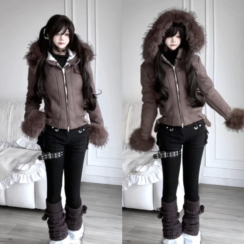 次时代/美式秋冬软妹深棕色毛绒领可卸印花女宽松显瘦修身外套