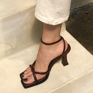 韩国2025交叉细带性感高跟女鞋 女 子显瘦露趾一字扣带细跟罗马凉鞋