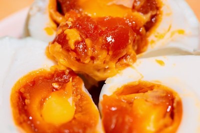 30枚辽宁丹东河口江边鸭蛋正宗流油咸鸭蛋即食蛋黄粒70克真空
