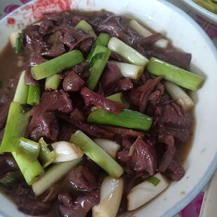 东北特产红蘑野生红蘑菇野生松伞蘑松树伞松蘑菇肉蘑钉菌新鲜盐渍