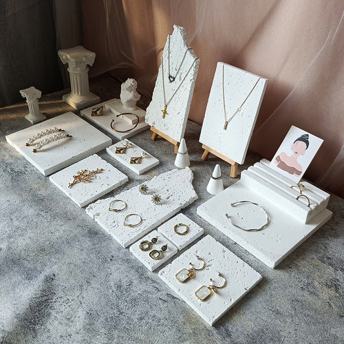 石膏洞洞珠宝展示饰品拍摄耳环