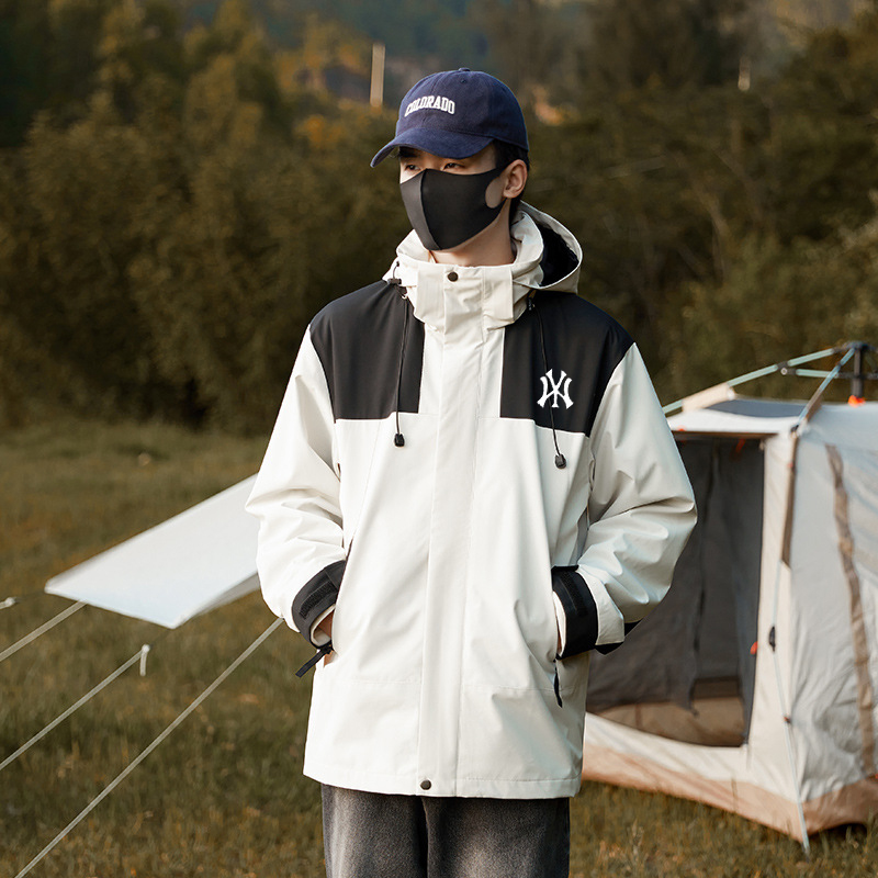高档品牌户外男女同款三合一冲锋衣休闲防风防水登山运动保暖外套