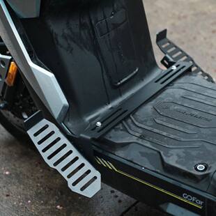 适用小牛fxt/fxplay下沉脚踏板长途远行神器释放双腿角度可调加厚