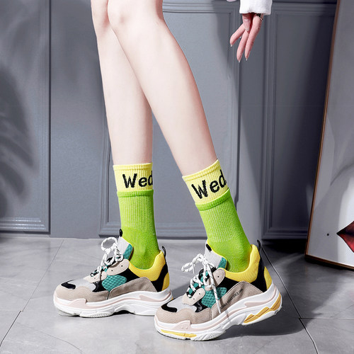 多巴胺袜子女绿色2025新款爆款