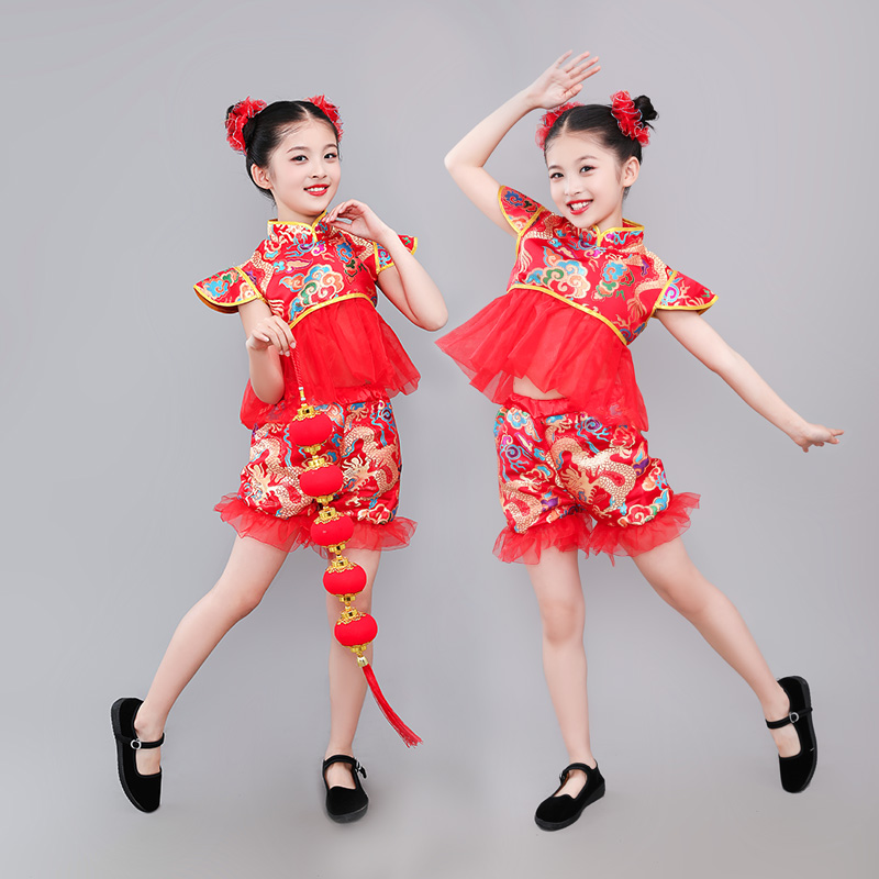 喜庆表演打鼓开门红灯笼民族舞蹈