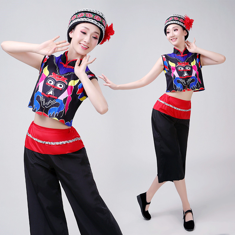 新款成人民族舞蹈姑娘