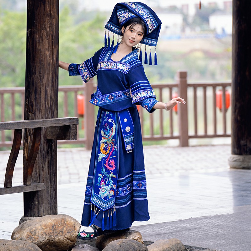 2025新款广西壮族服装三月三少数