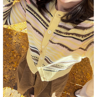 毛衣100绵羊毛撞色针织开衫 韩系撞色夹条圆领开衫 秋冬款 花总吖