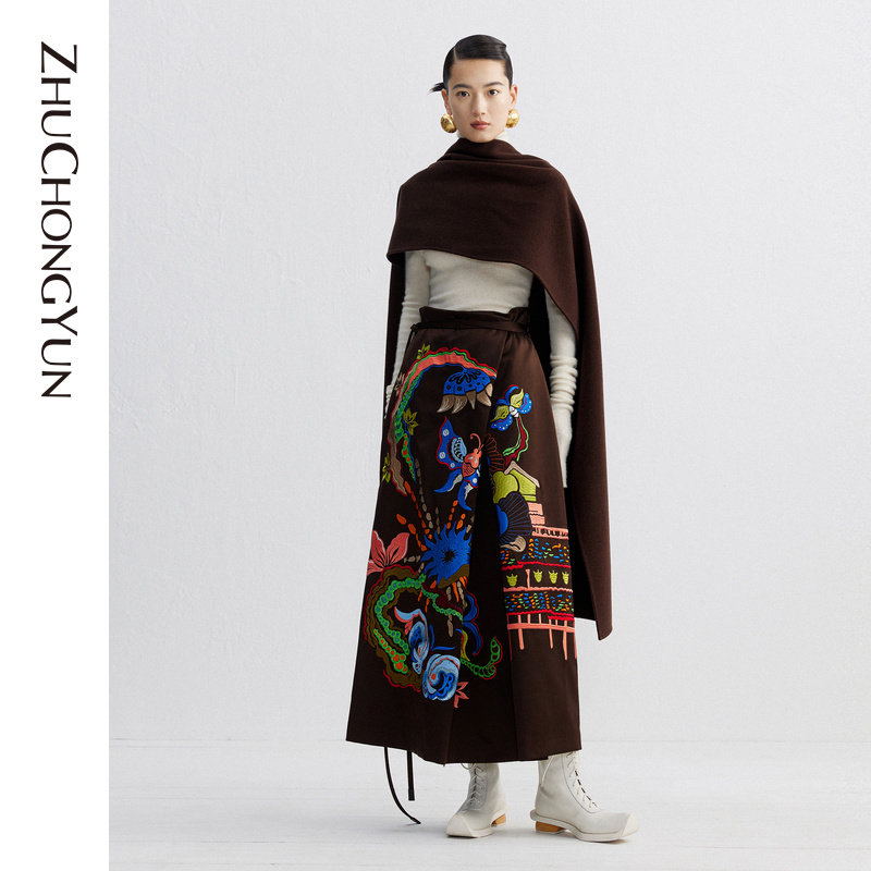 苗族刺绣ZHUCHONGYUN半裙