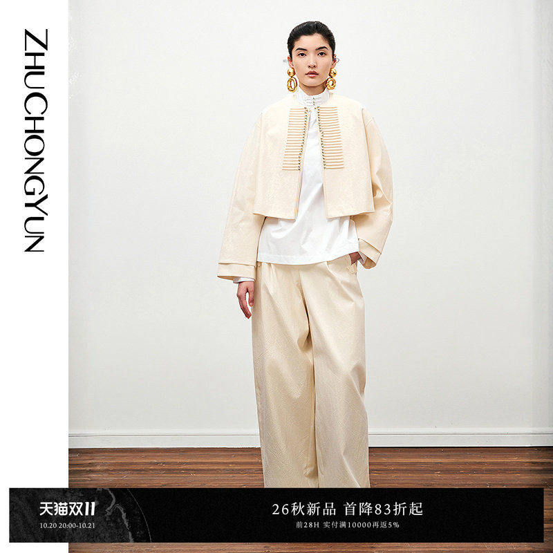 ZHUCHONGYUN2026秋新款新中式排扣设计截短式宽松棉质上外套