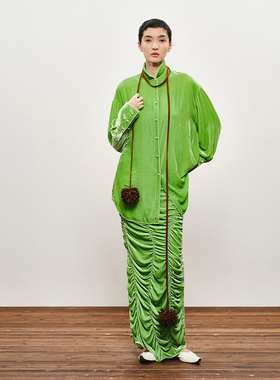 ZHUCHONGYUN秋季绿色宽松直身翻领水光桑蚕丝绒面衬衫上衣