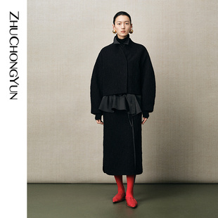 ZHUCHONGYUN2025冬新款 型提花肌理上衣 立领夹棉外套短宽版