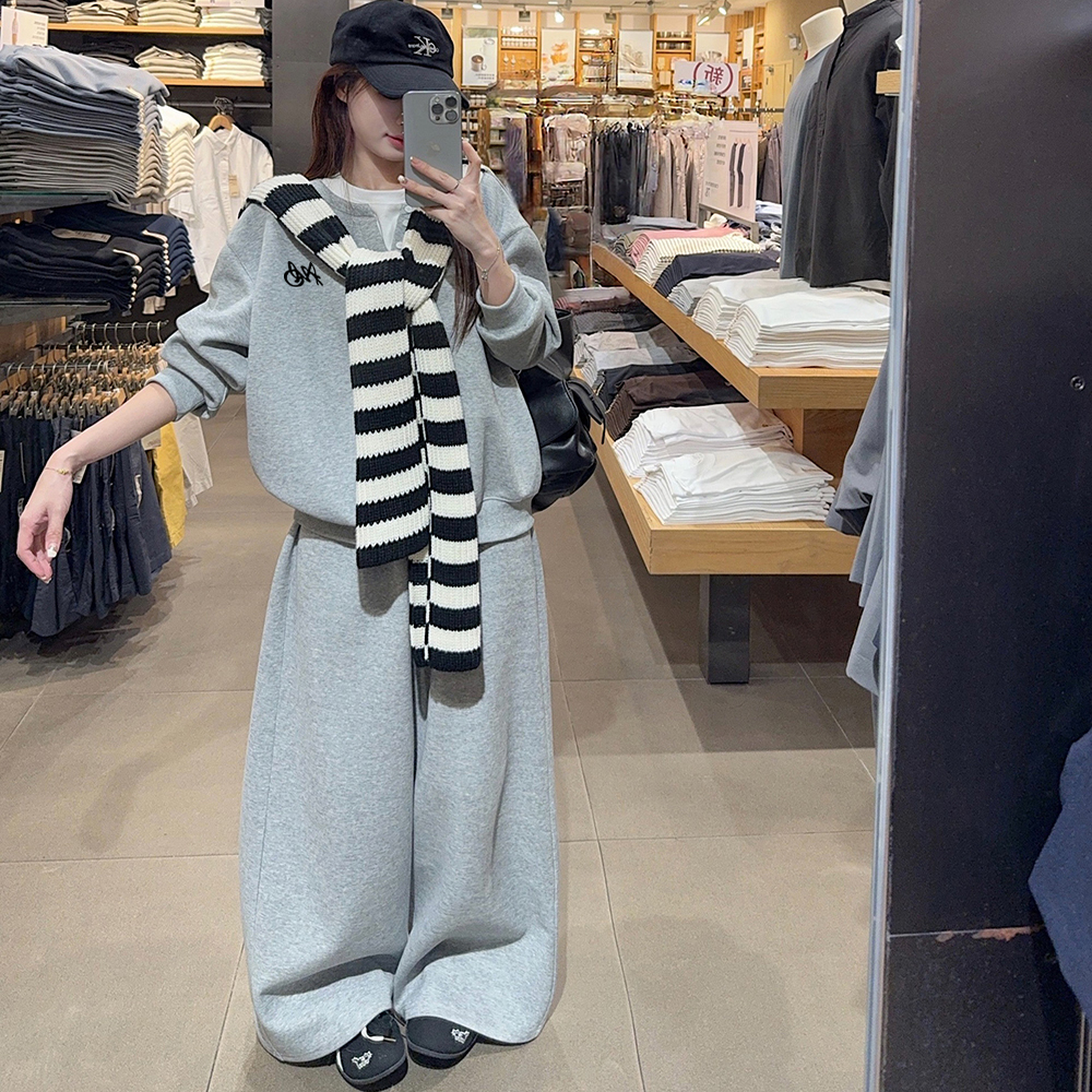 大码休闲运动套装女秋冬季学生宽松显瘦韩版时尚卫衣阔腿裤两件套