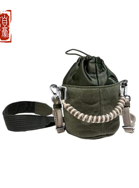 章自豪 Conjure军布拼接抽绳水桶迷你复古拳击包肩包挎包单肩包