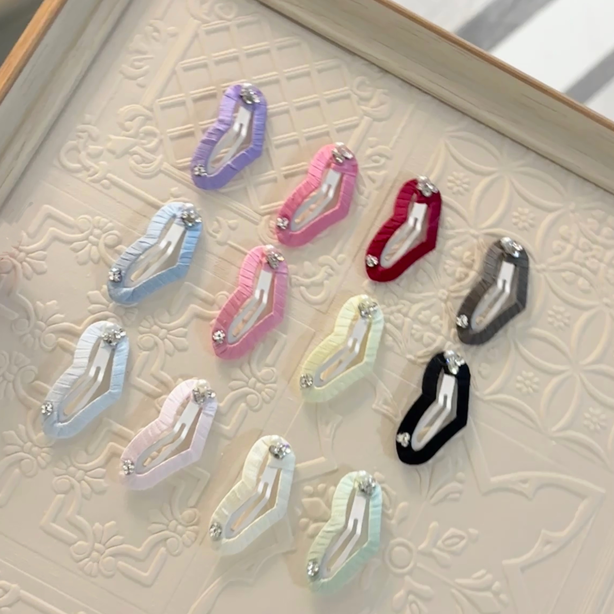 手工真丝爱心夹宠物bb夹碎发夹泰迪比熊发夹闪亮马尔济斯狗狗发卡