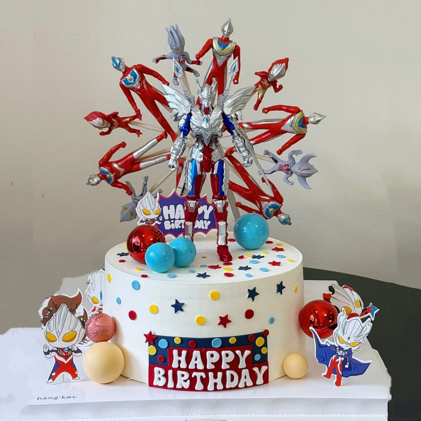 网红奥特曼旋转电动摩天轮蛋糕装饰摆件机甲超人怪兽男孩生日插件