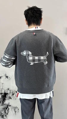 TB开衫棉V领腊肠狗提花