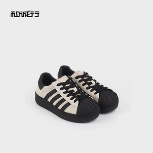 和诚行2025秋季新款厚底反毛皮贝壳圆头百搭女式休闲鞋0551268