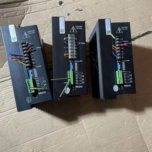 议价正品雷赛驱动DM1182，拆机的，成色漂亮，单个
