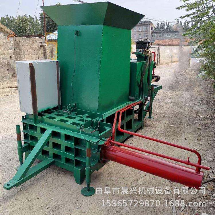 养殖场用牧草蒜皮捆包机玉米秸秆打包机牛羊饲料青草打包机