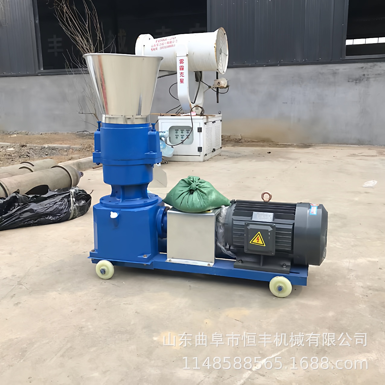 八马力柴油机带动小型家用鸡鸭鹅平模饲料颗粒机兔饲料制粒机