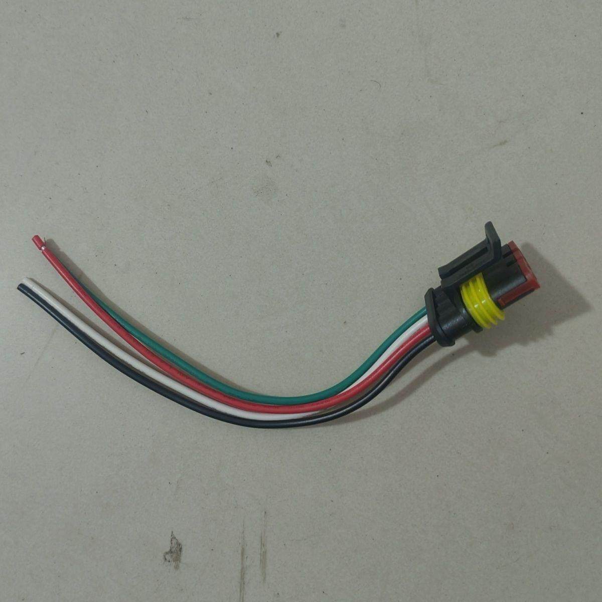 五菱荣光Ev50物流车水泵插头原装新配件比亚迪V3水泵线束插头