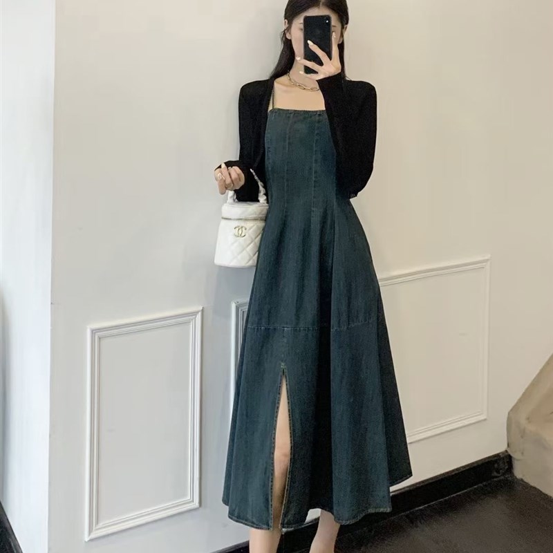 韩版显瘦牛仔吊h带长裙两件套女2024秋装新款时尚气质百搭开衫套