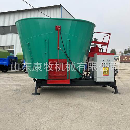 养殖场饲料搅拌机 9立方秸秆揉丝搅拌一体机 双轴牛羊拌草机