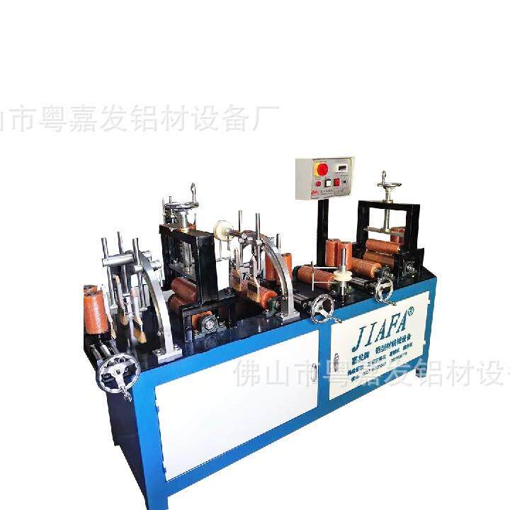 嘉发牌铝材贴膜机全自动热收缩封边包装机标准四面贴膜机