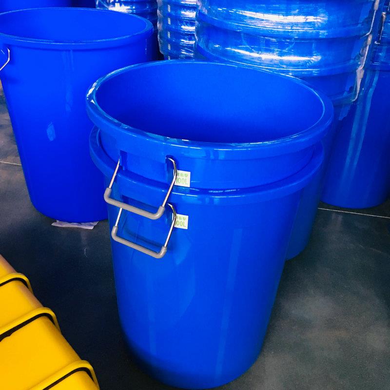 厂家现货供应100L圆形带盖大容量食品级储水桶塑料水桶手提圆桶
