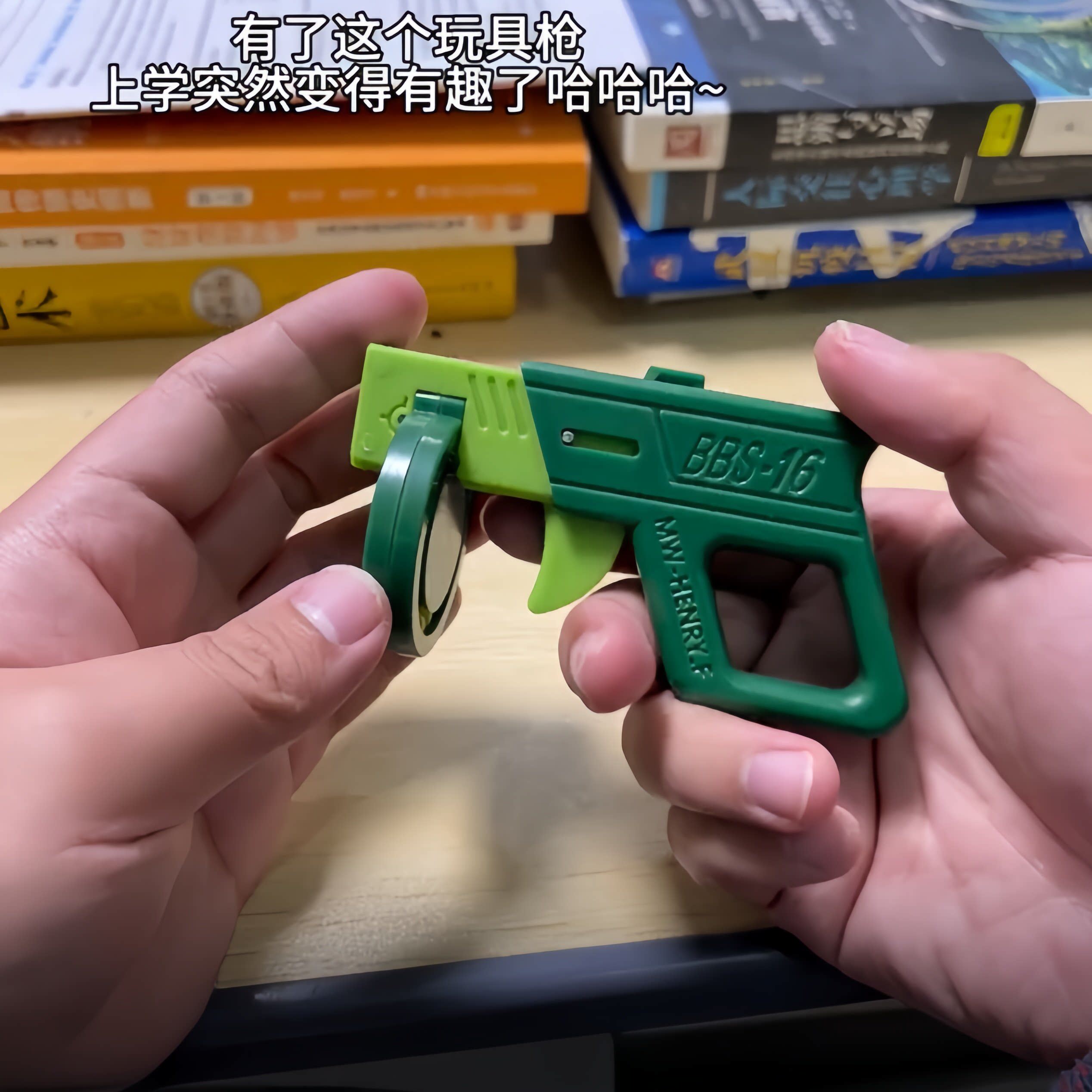 连发3d打印小比例模型儿童玩具BB发射器可换弹匣手枪安全可连射弹