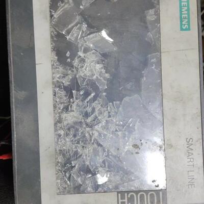 议价6AV6 6 触摸屏 SMART 700 IE V3 工业人机界面维修