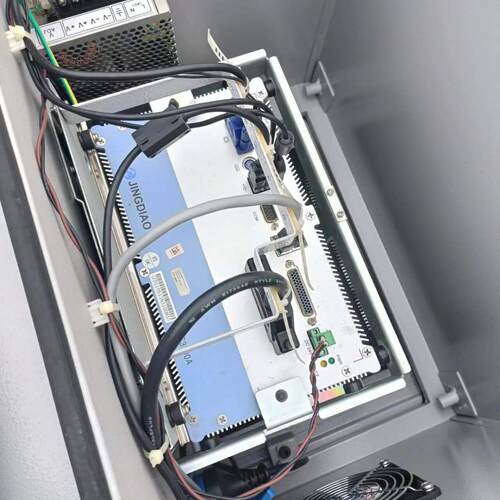 议价JDEC3100A 精雕控制工控机 工业自动化数控设备维修