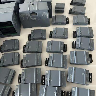 议价138-4FD01 工控扩展模块 工业自动化控制配件维修