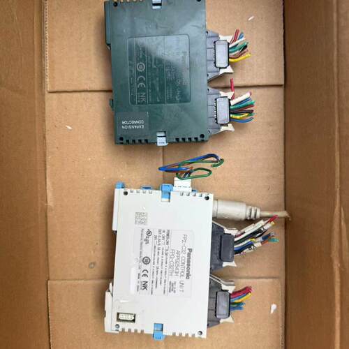 议价FPG-C32TH FP0-E16-T PLC模块 松下工控扩展控制模块维修