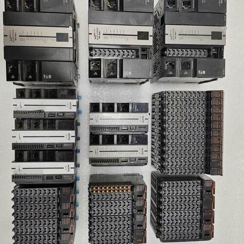 议价HCQ1-1200-D3 500 HCQX-AD04-D 3 HCFA PLC工控模块维修