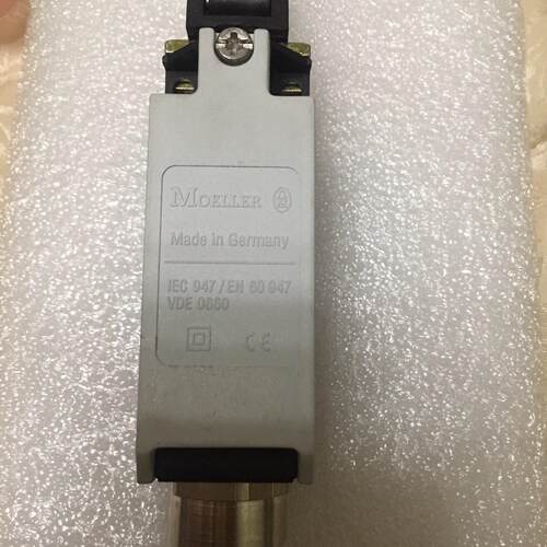 议价AT12-8-I M 微动开关 MOELLER工控自动化配件维修
