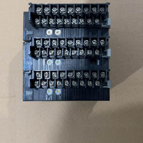 议价CJ1W-DA08V CJ1W-AD PLC工控自动化控制模块维修