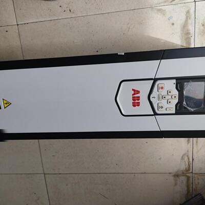 议价ACS880-01-087A-3 ABB变频器 37kw 45kw工控调速器维修