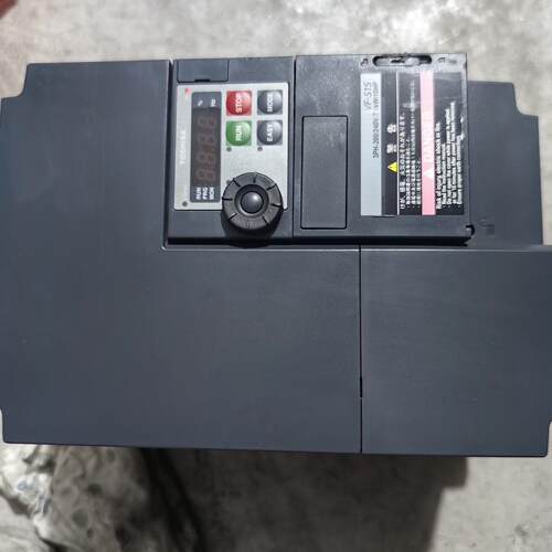 议价VFS15-2075PM 变频器 东芝 7.5KW 220V 工控调速维修