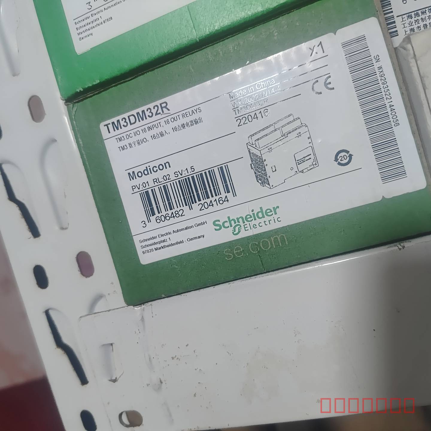 议价全新正品施耐德TM3DM32R模块，16点输维修