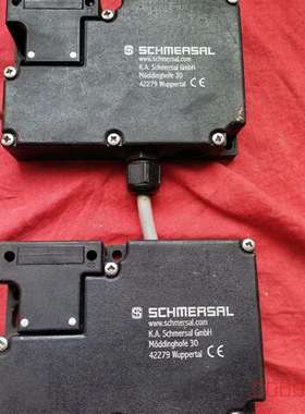 议价施迈赛安全门开关AZM161CC-12/12RKA-024维修