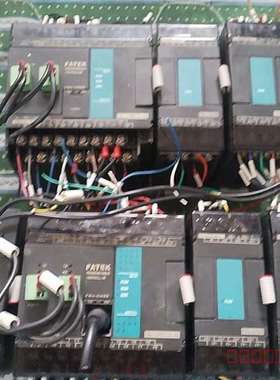 议价FATEK FBS-24MAT2-AC   PLC俩个带维修