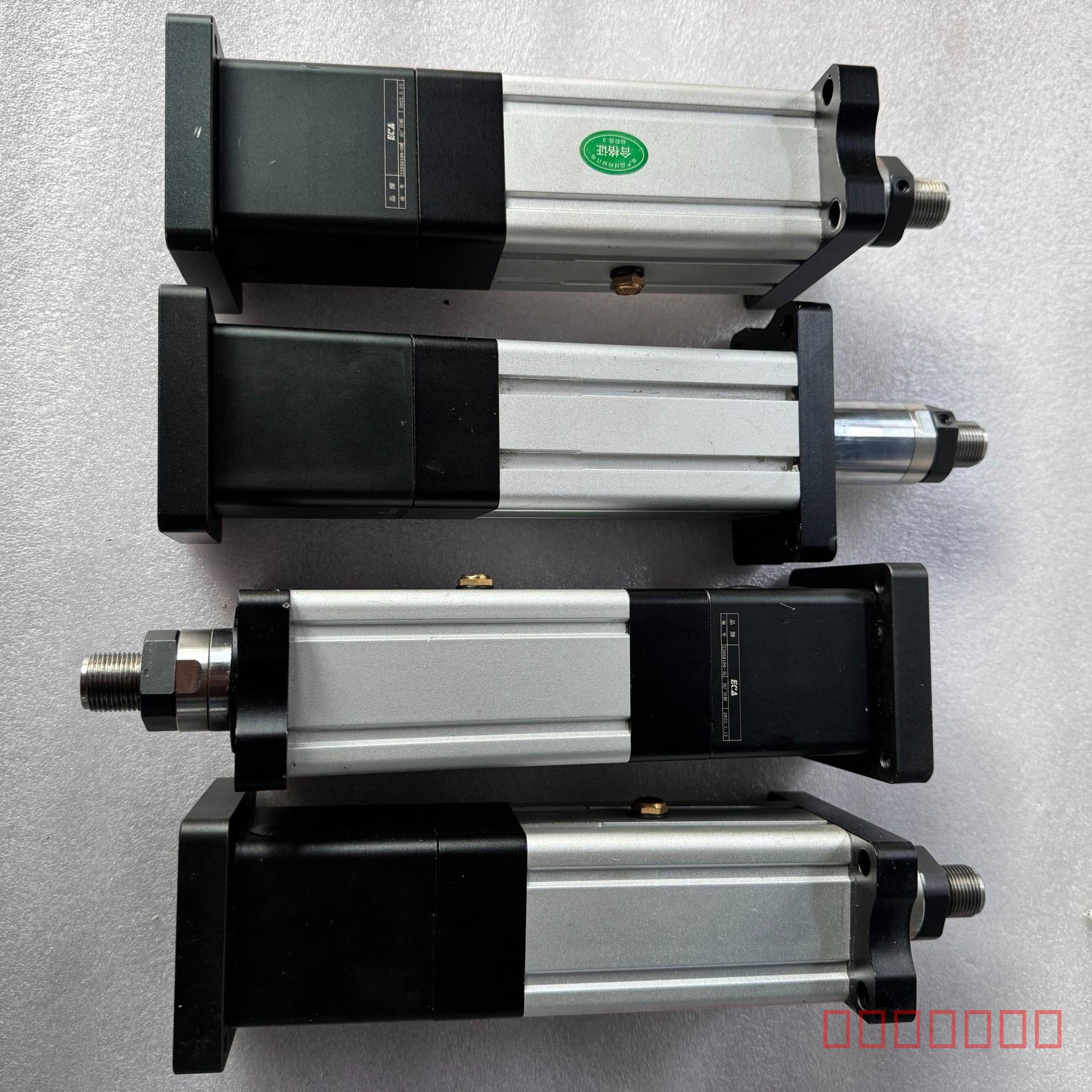 议价ECA英驰伺服专用电缸EDA60-L01B10-C30-D0维修