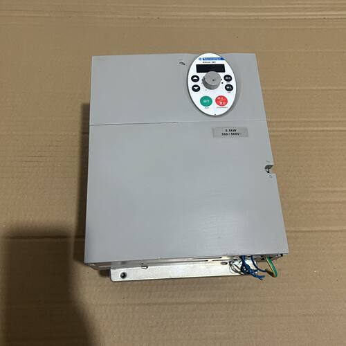 议价ATV302HU55N4 变频器 5.5KW 380V 工业调速装置维修